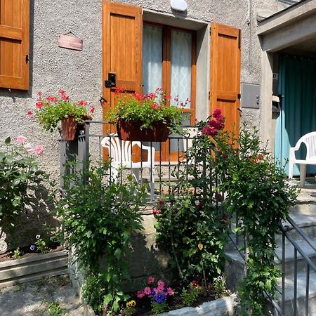 Casa Vacanze Ca' Di Lucchini San Benedetto Val di Sambro ภายนอก รูปภาพ