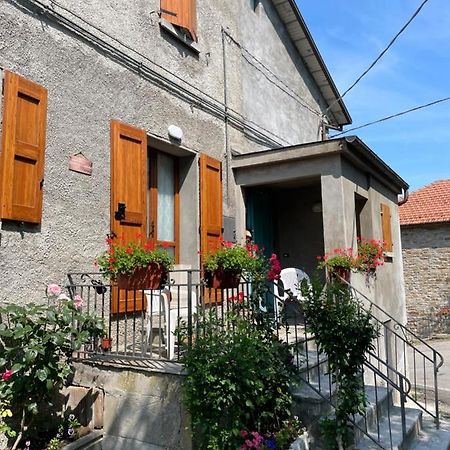 Casa Vacanze Ca' Di Lucchini San Benedetto Val di Sambro ภายนอก รูปภาพ