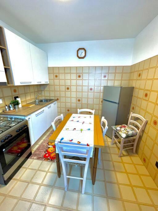 Casa Vacanze Ca' Di Lucchini San Benedetto Val di Sambro ภายนอก รูปภาพ